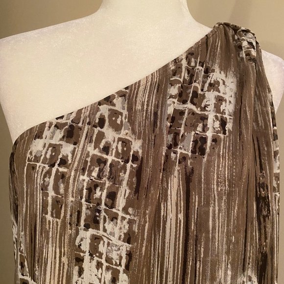 One Shoulder Dress - Picture 2 of 5